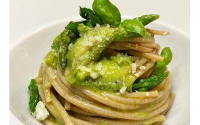 Spaghetti di farro integrale con asparagi e caciocavallo podolico.