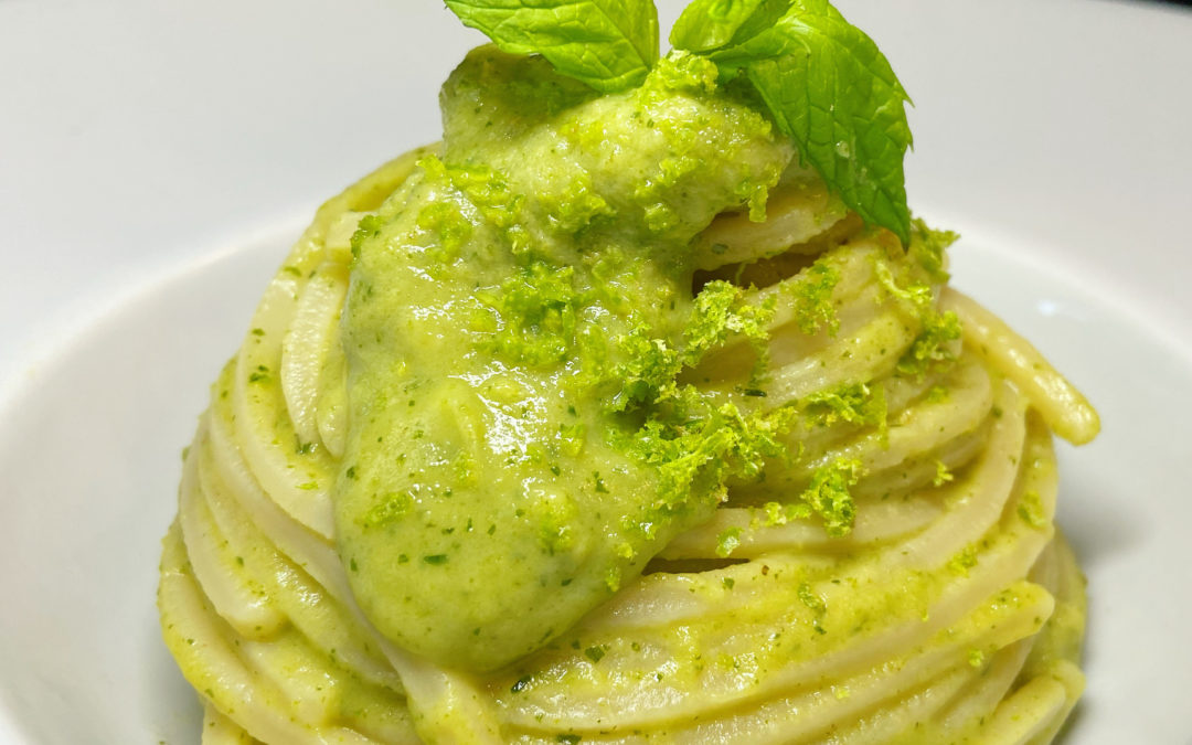 Chitarra con zucchine, menta e lime 